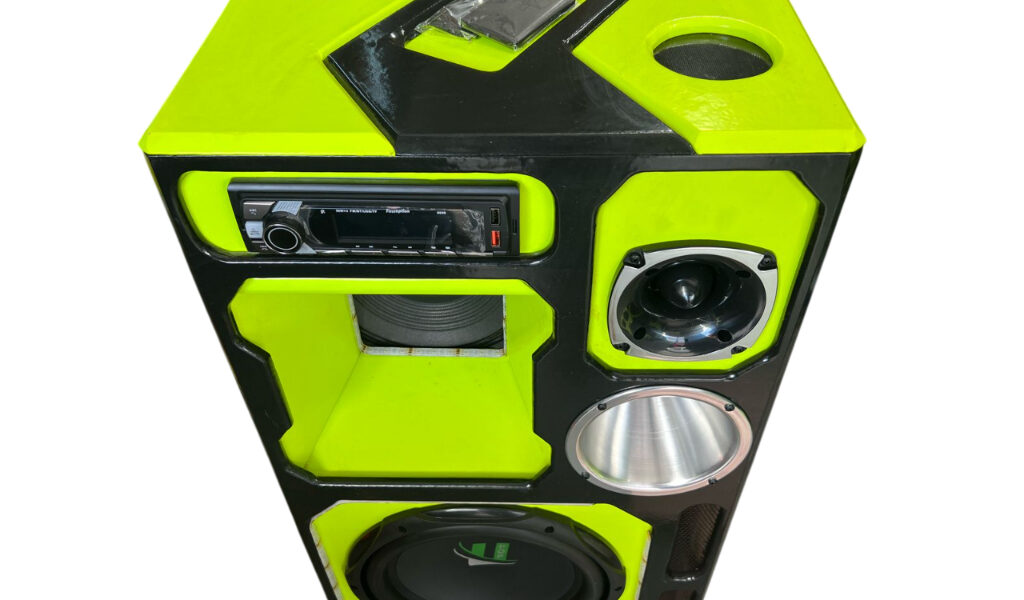 CAIXA BOB COMPLETA RESIDENCIAL COM GRAVE SUB DE 12POL E MEDIO DE 10POL + PENDRIVER