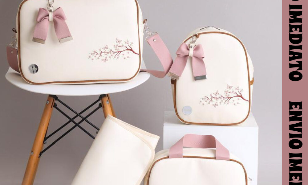 Bolsa Maternidade kit com 4 Peças impermeável Bordado Menina/Menino trocador