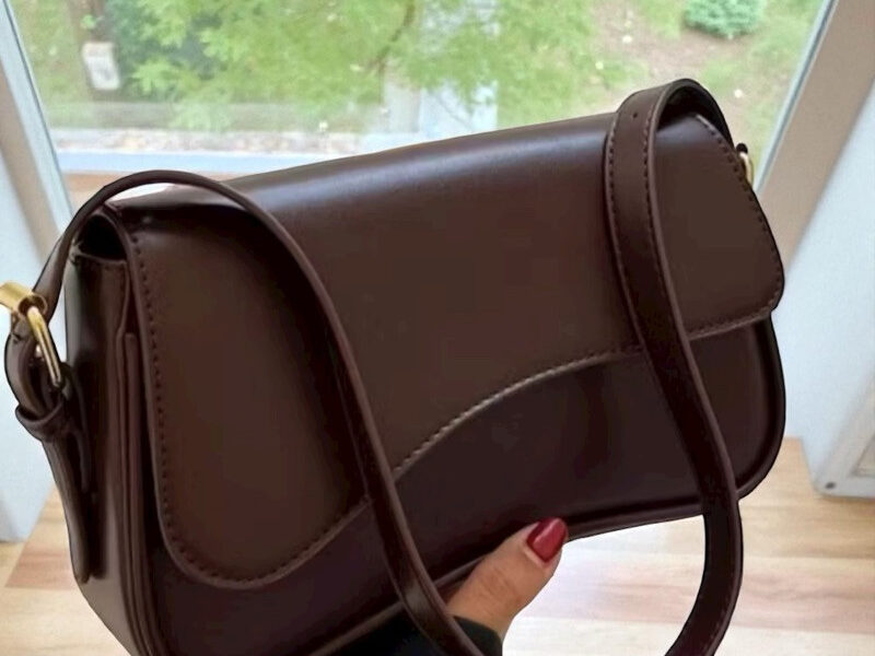 Bolsa Feminina de Ombro Estilo Baguete Blogueira Gringa Novidade