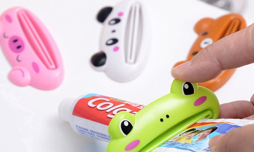 Animal Bonito Dos Desenhos Animados Padrão De Tubo De Rolamento Creme Dental Espremedor/Girar Dispenser De Para Banheiro