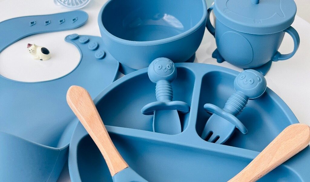 Kit 6 Peças Talheres De Silicone Para Bebês e Crianças Kit Refeição