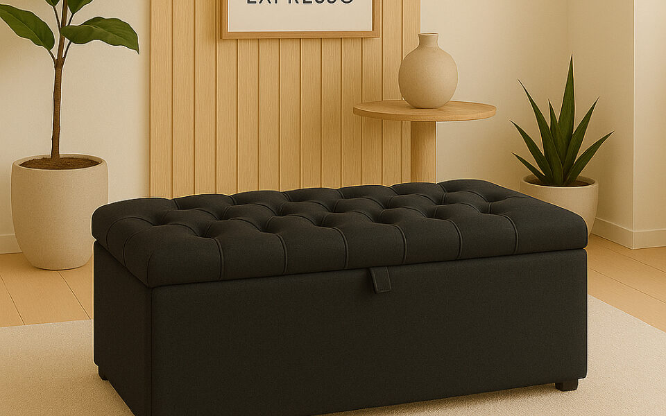 Puff Baú pé de cama no Sued Capitone (Porta Objetos e Brinquedos)