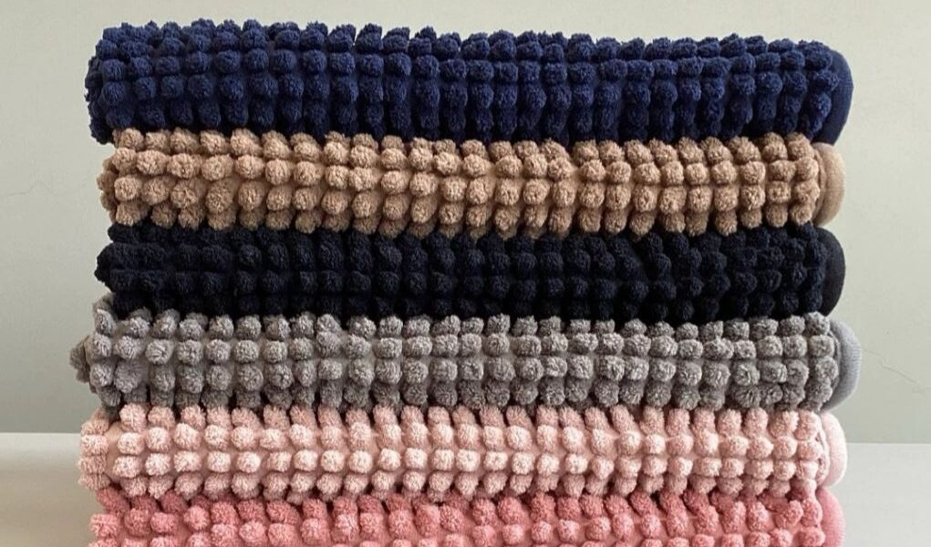 Tapete Bolinha Antiderrapante Microfibra Toque Suave Super Macio Tapete Macarrão