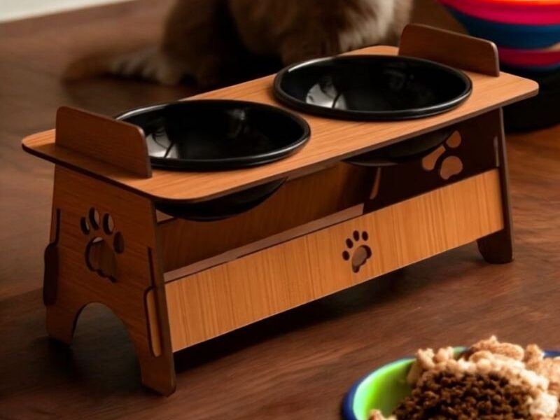 Comedouro Elevado em MDF para Cachorro e Gato – Design com Patinhas