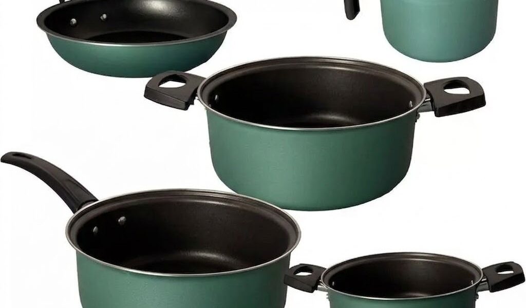 Jogo Panelas Antiaderente 3 peças assadeira Frigideiras Formas Fervedor Kit cozinha