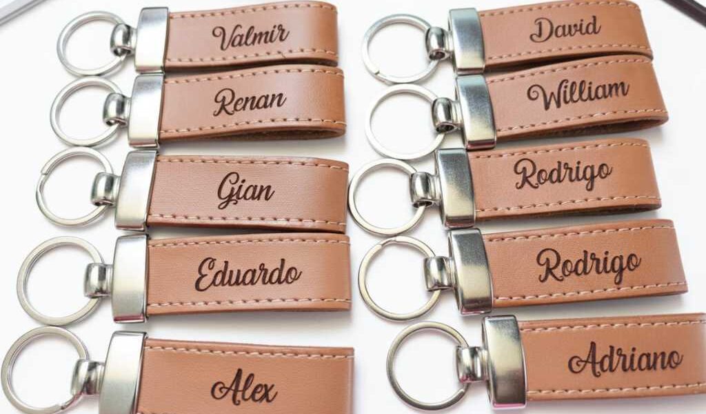 Kit Chaveiros Couro Personalizado Laser Argola Italiana - 5 / 8 / 10 / /11/12/14/16/20/25/30 Unid. Atacado Brinde