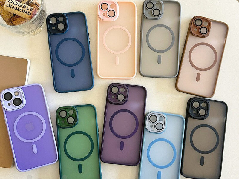 Capa Magnética MagSafe para iPhone 11 12 13 14 15 16 17 Air Pro Max Fosca Antichoque Proteção