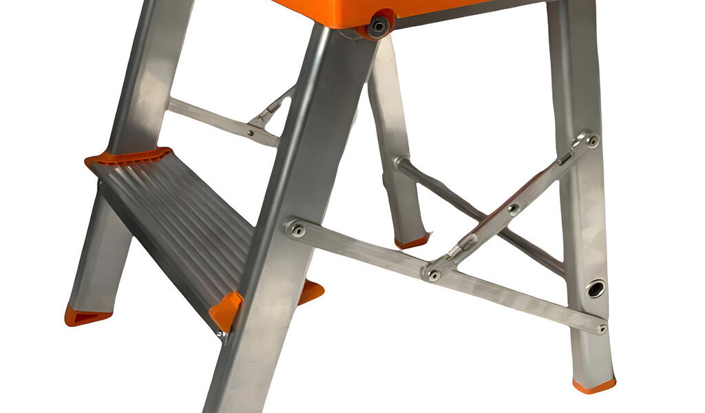 Escada banqueta de alumínio 1 degrau e patamar reforçada qualidade